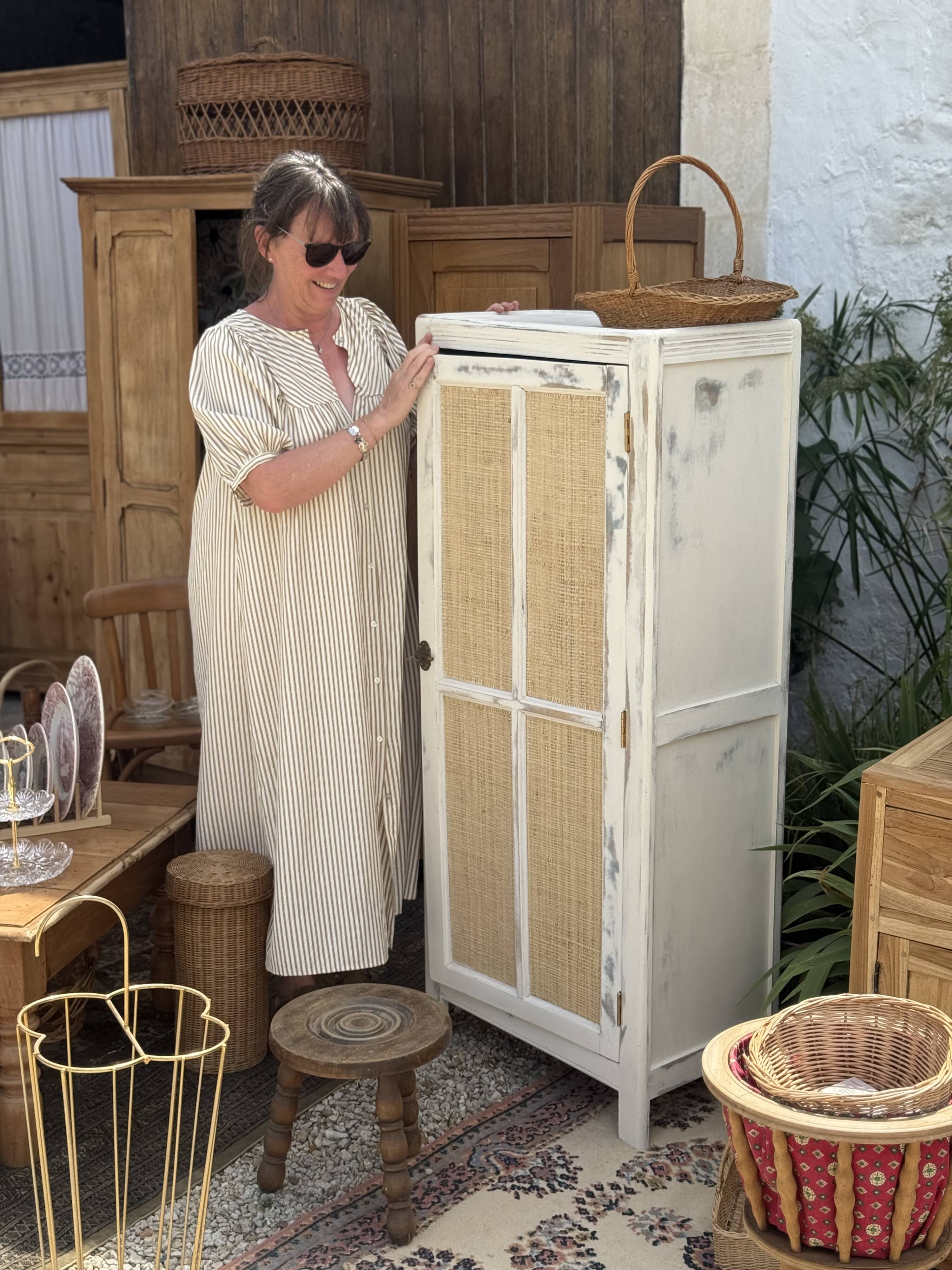 Parisian wardrobe, renovated