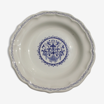Hollow round dish in Gien faience diam 28cm Model Rouen 32 Camaïeu Blue