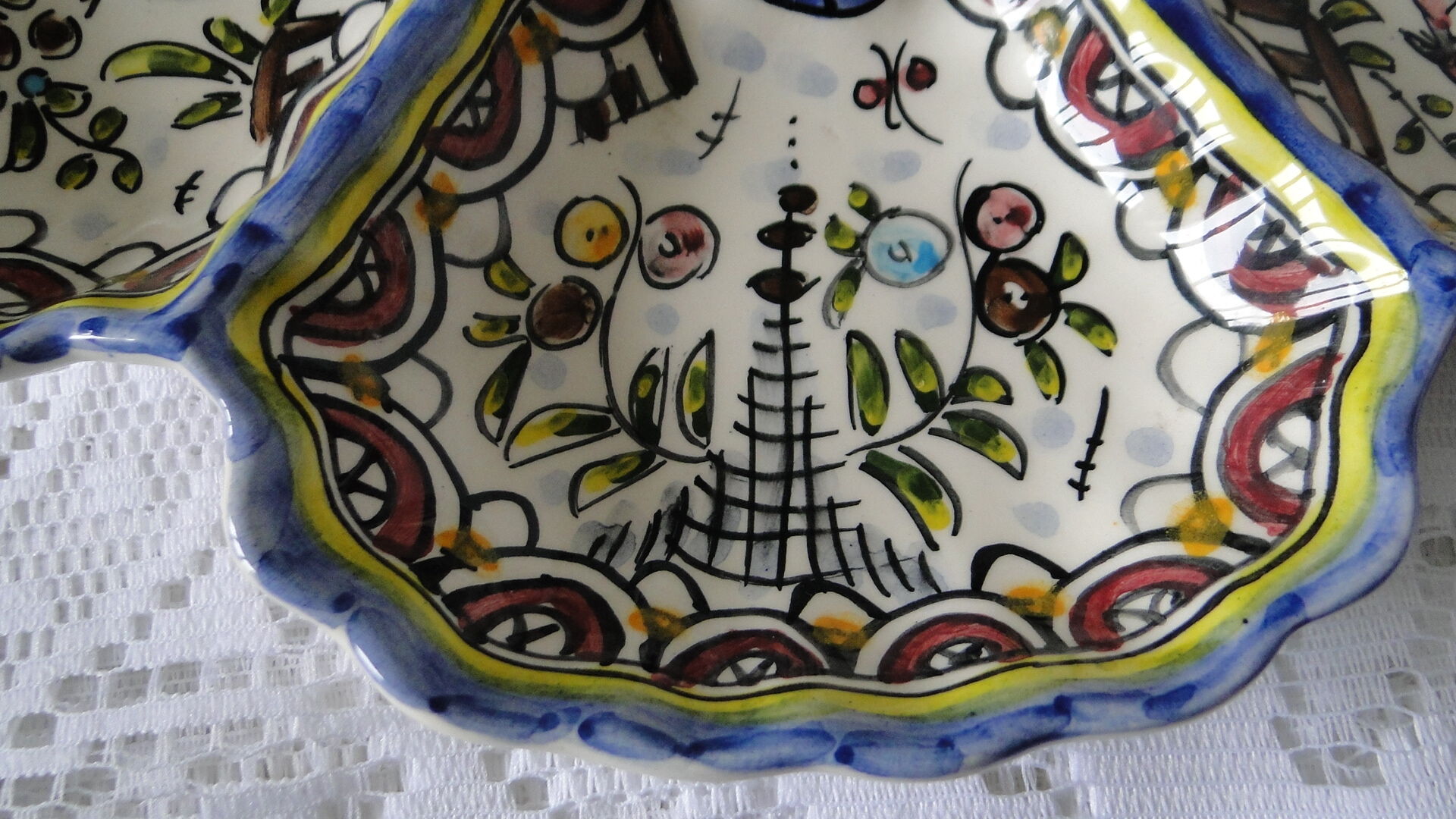 Hand painted ceramic serving display stand with 6 compartments