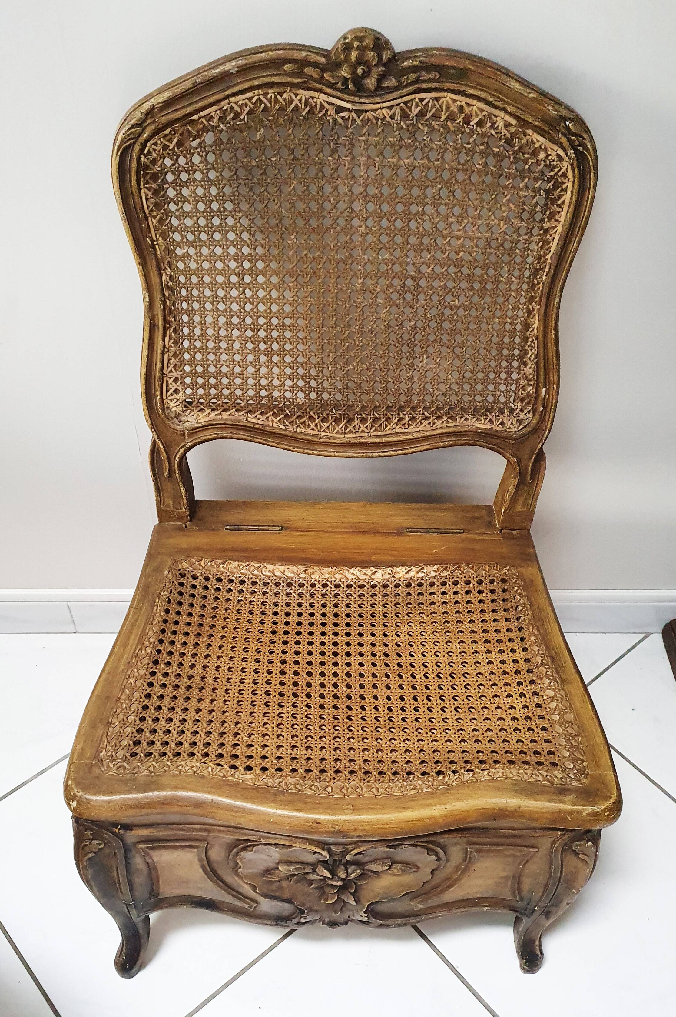 18th Century Louis XV Commode Chair