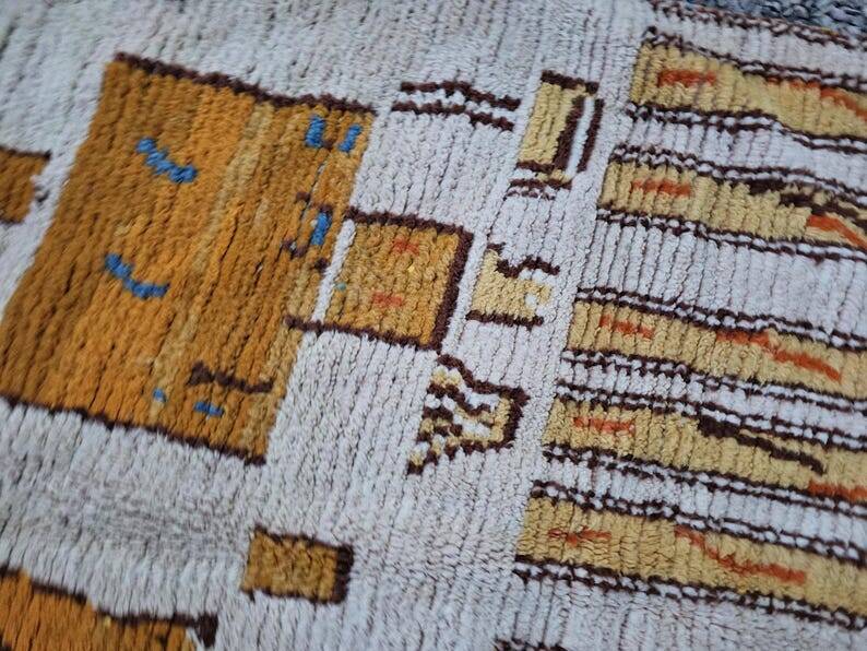 Ivory Moroccan rug, 150/250cm