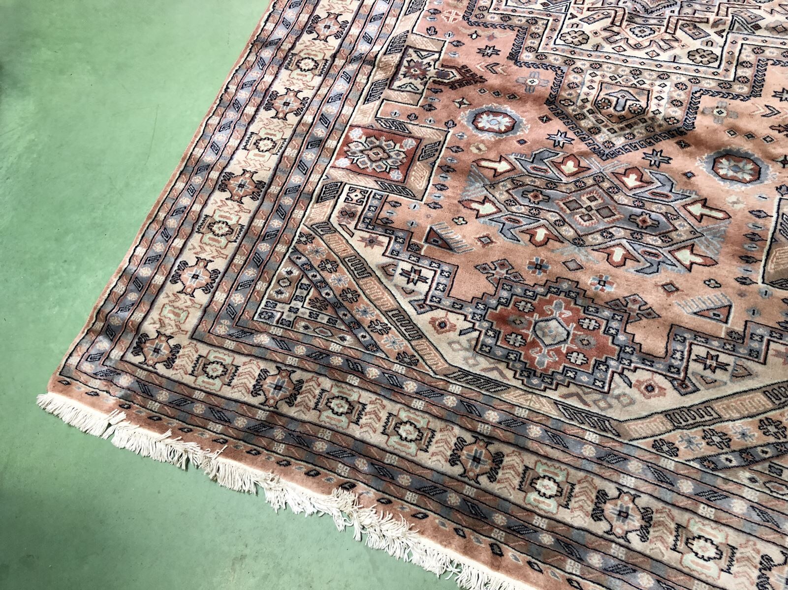 Tapis d'orient en laine et soie d'occasion 300x200cm