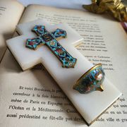 Croix Bénitier en Onyx et émail cloisonné