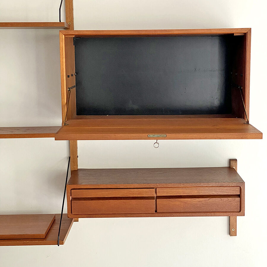 Modular shelf design Poul Cadovius 1960