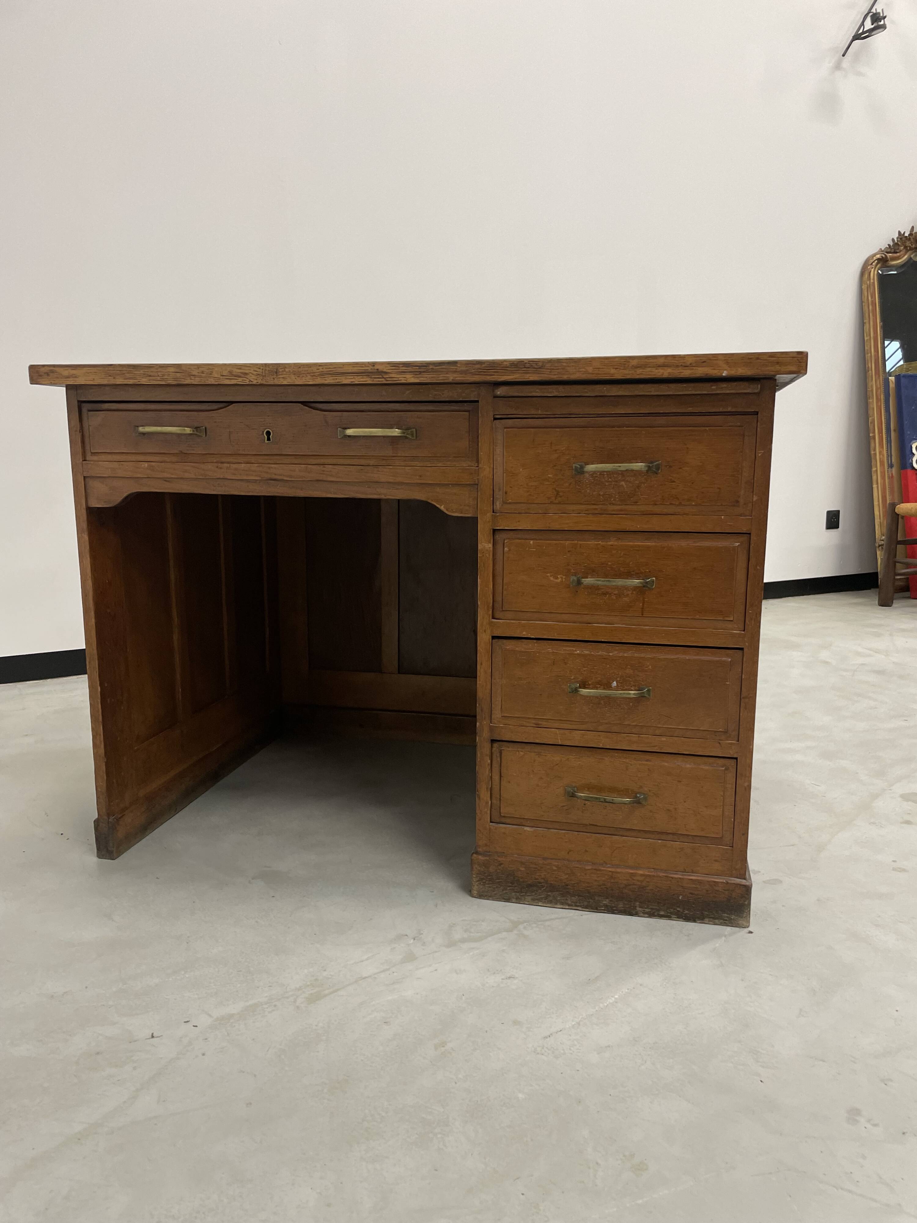 Oak and veneer counter or desk