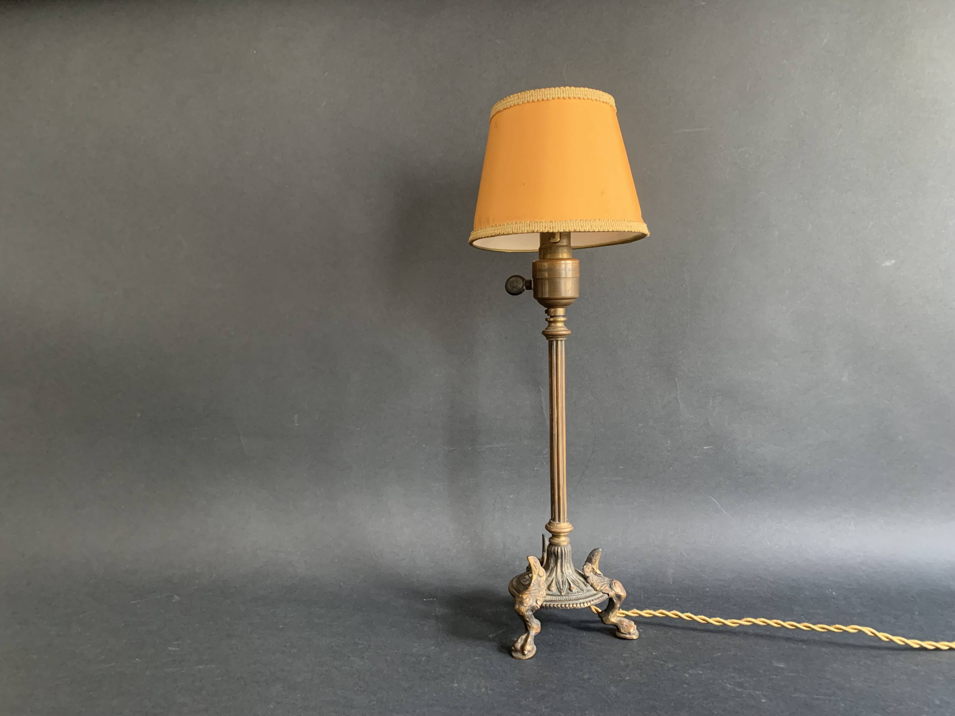 Napoleon III lion paw lamp, bronze tripod lamp