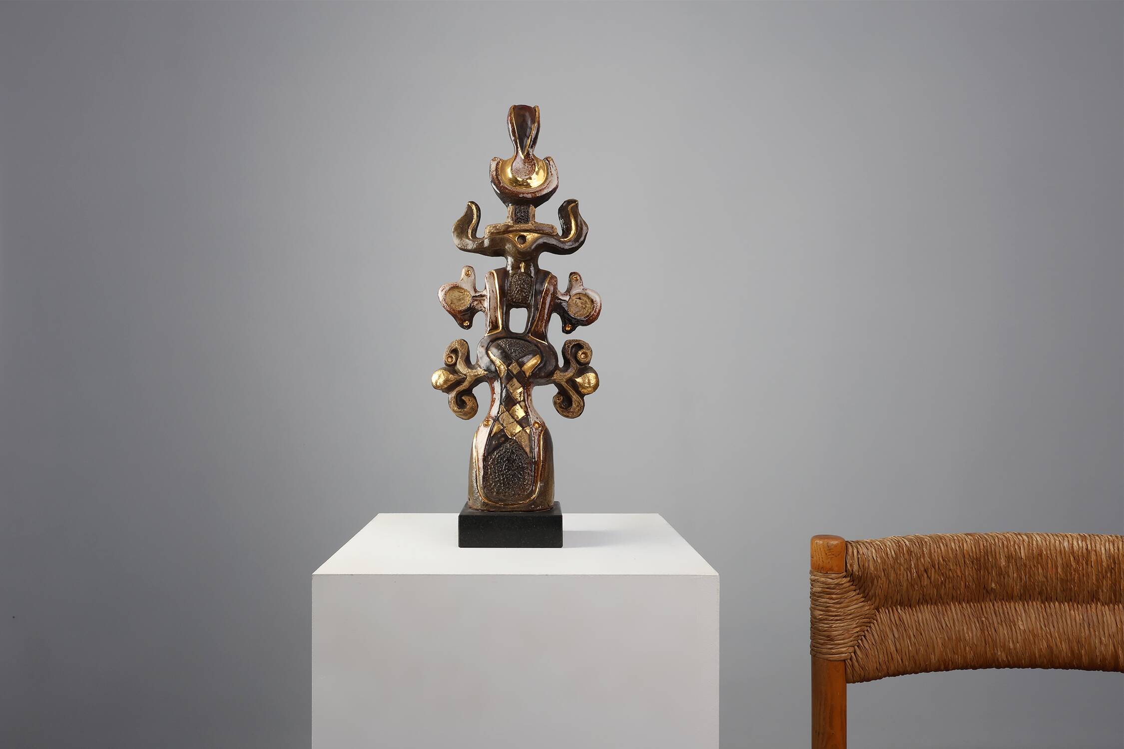 Totem signed and numbered by Elisabeth Vandeweghe for Perignem, Belgium, 19