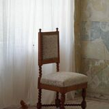 English-style baroque chair with twisted legs in elm, 1920s.