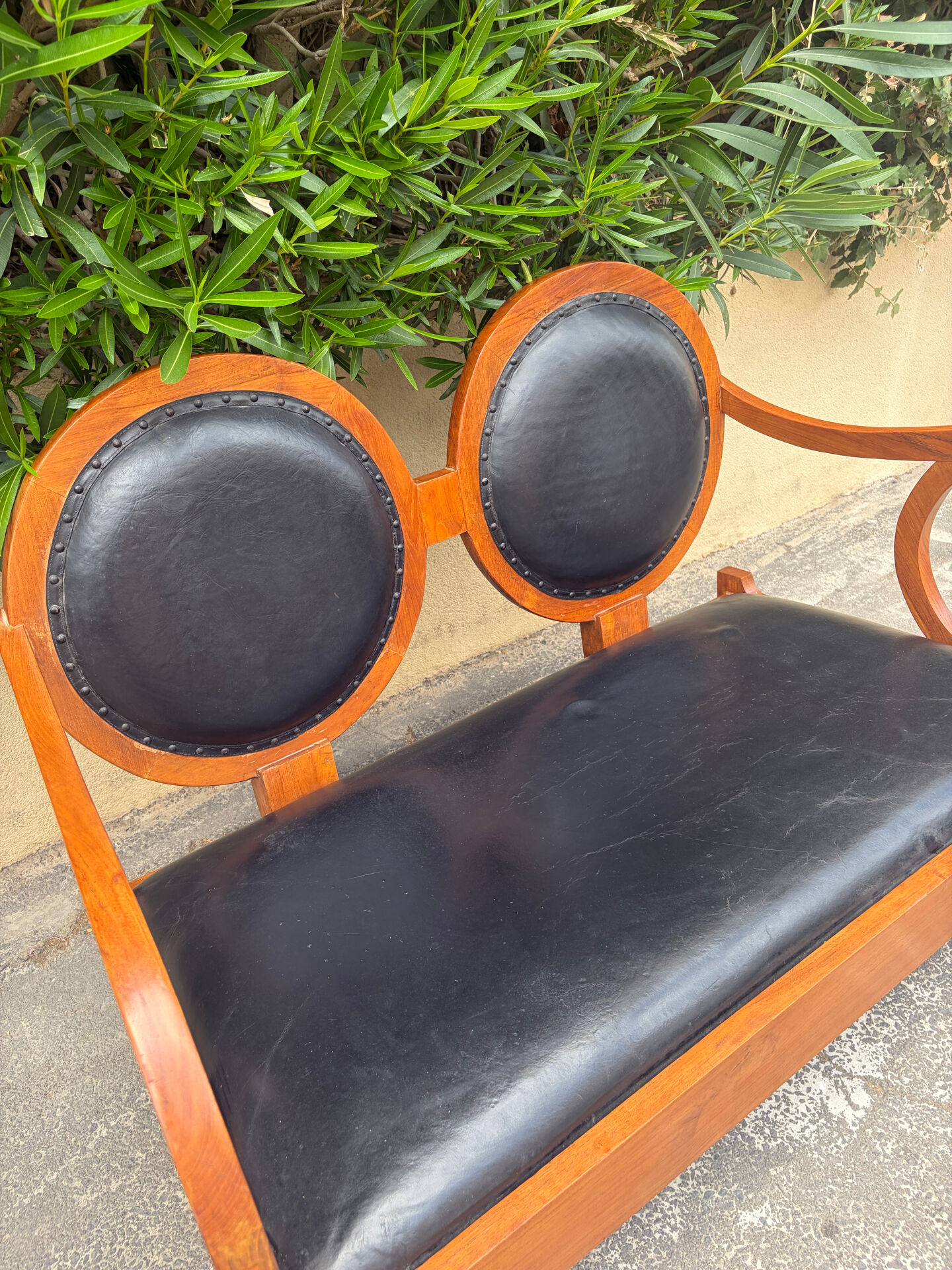 original Hungarian Art Deco bench in walnut by Lajos Kozma