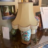 Chinese porcelain lamp with pomegranate decorations