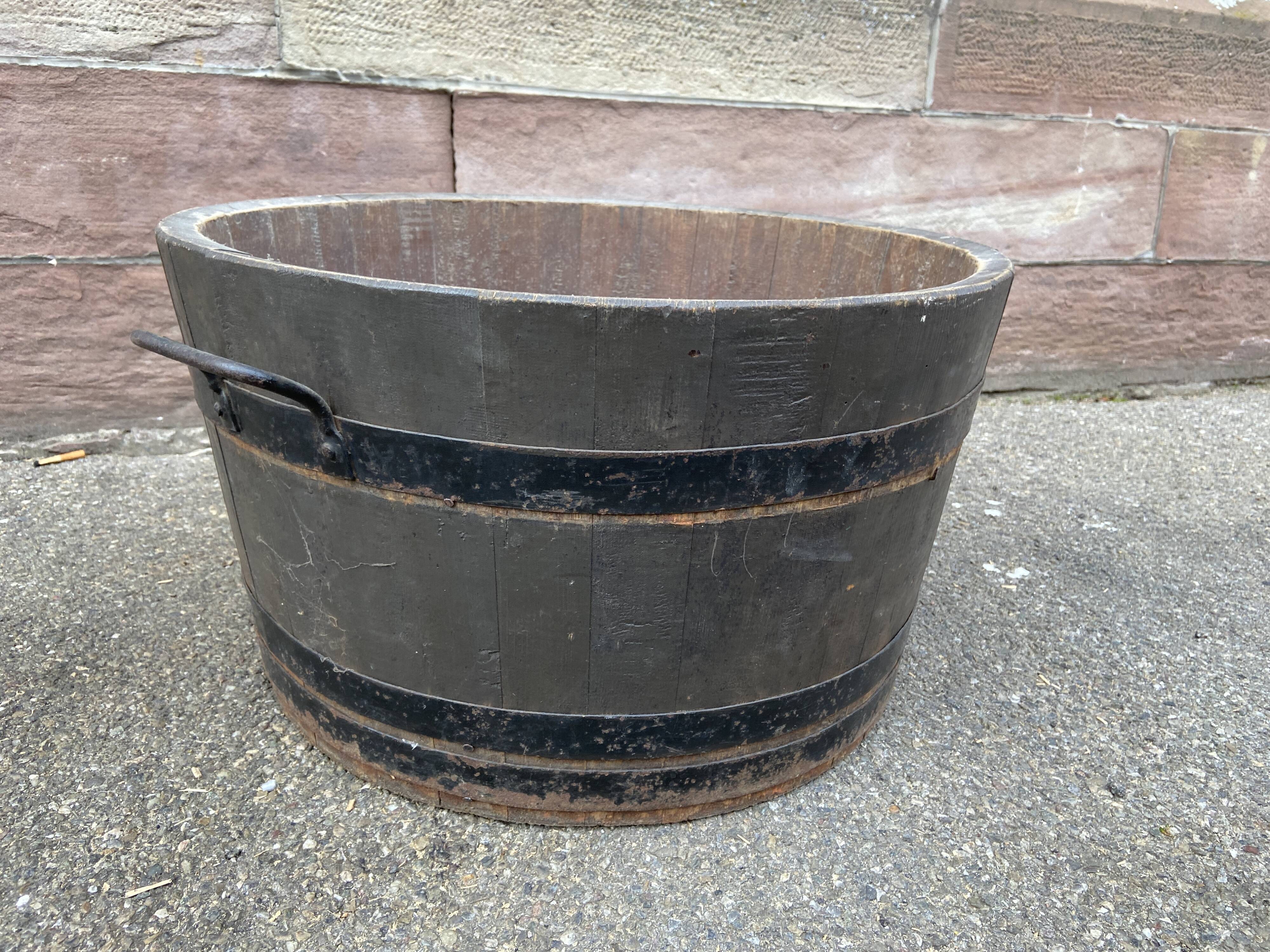 Barrel style flower box