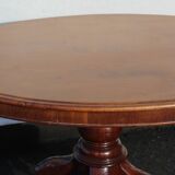 Oval table
