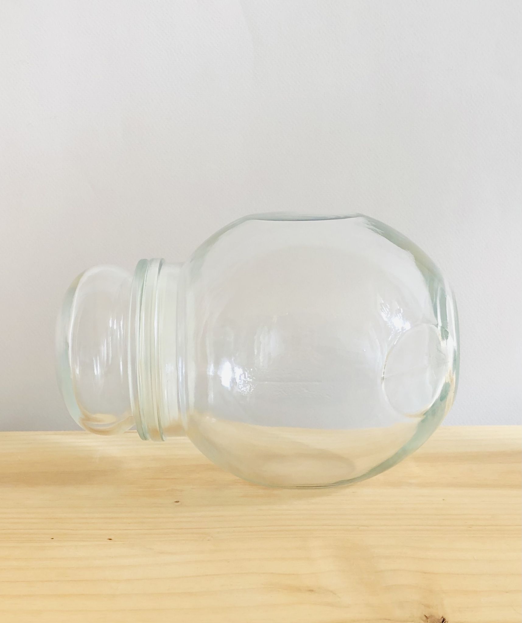 Vintage glass bonbonnière, Belgium 1970