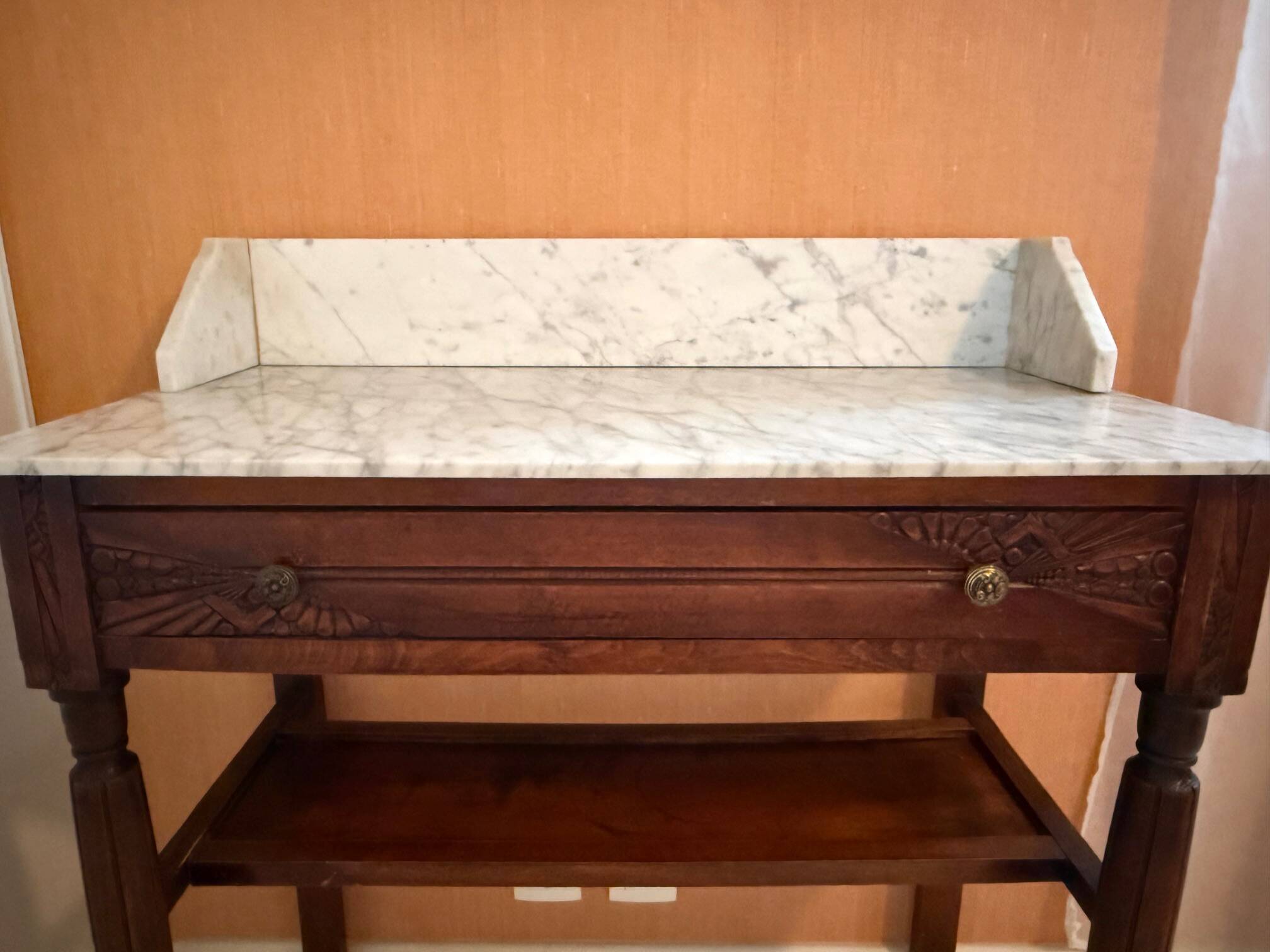 1930s bathroom furniture