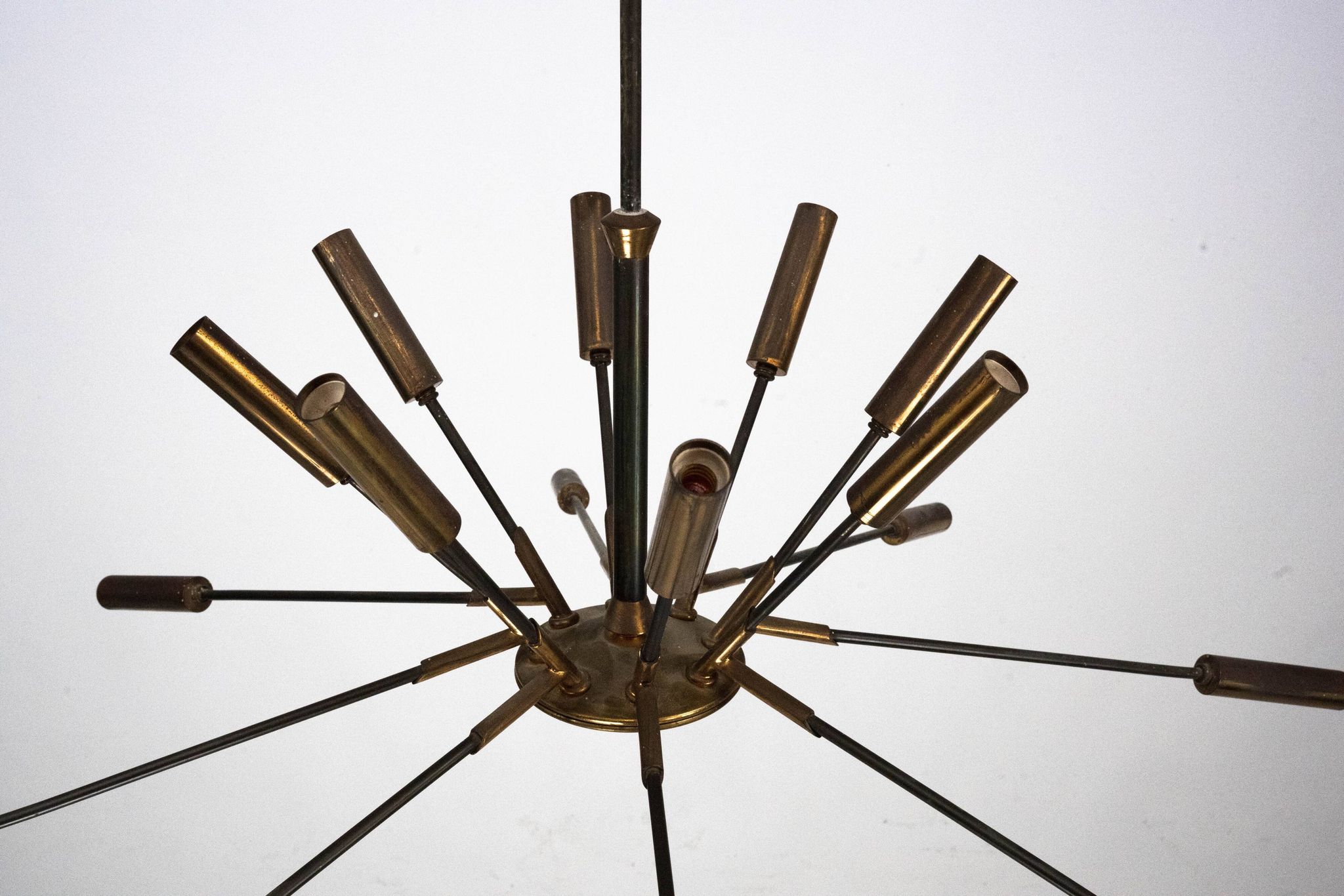 Rare Stilnovo 16-Arm Brass Sputnik Chandelier – 92 cm Diameter – Italy, 195