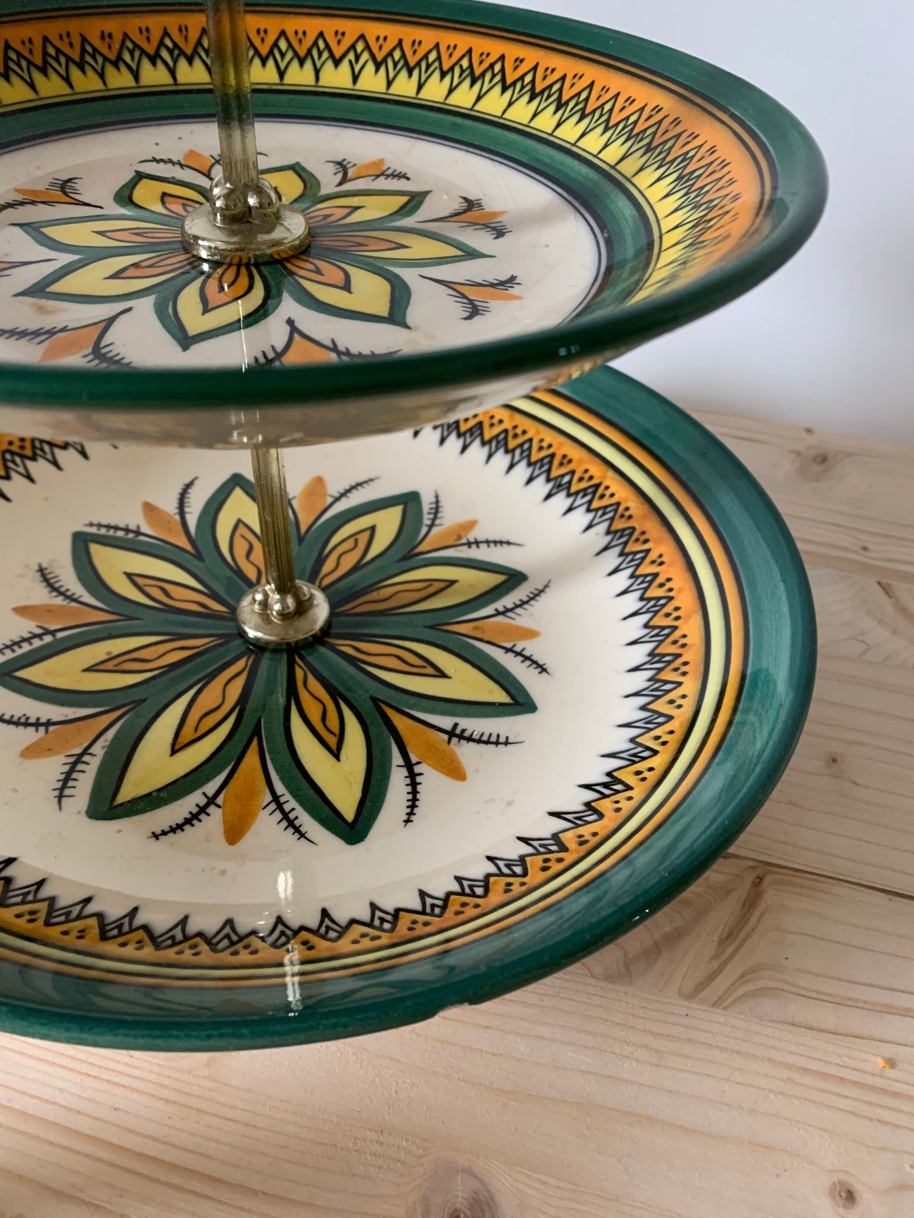 Mounted plates Henriot
