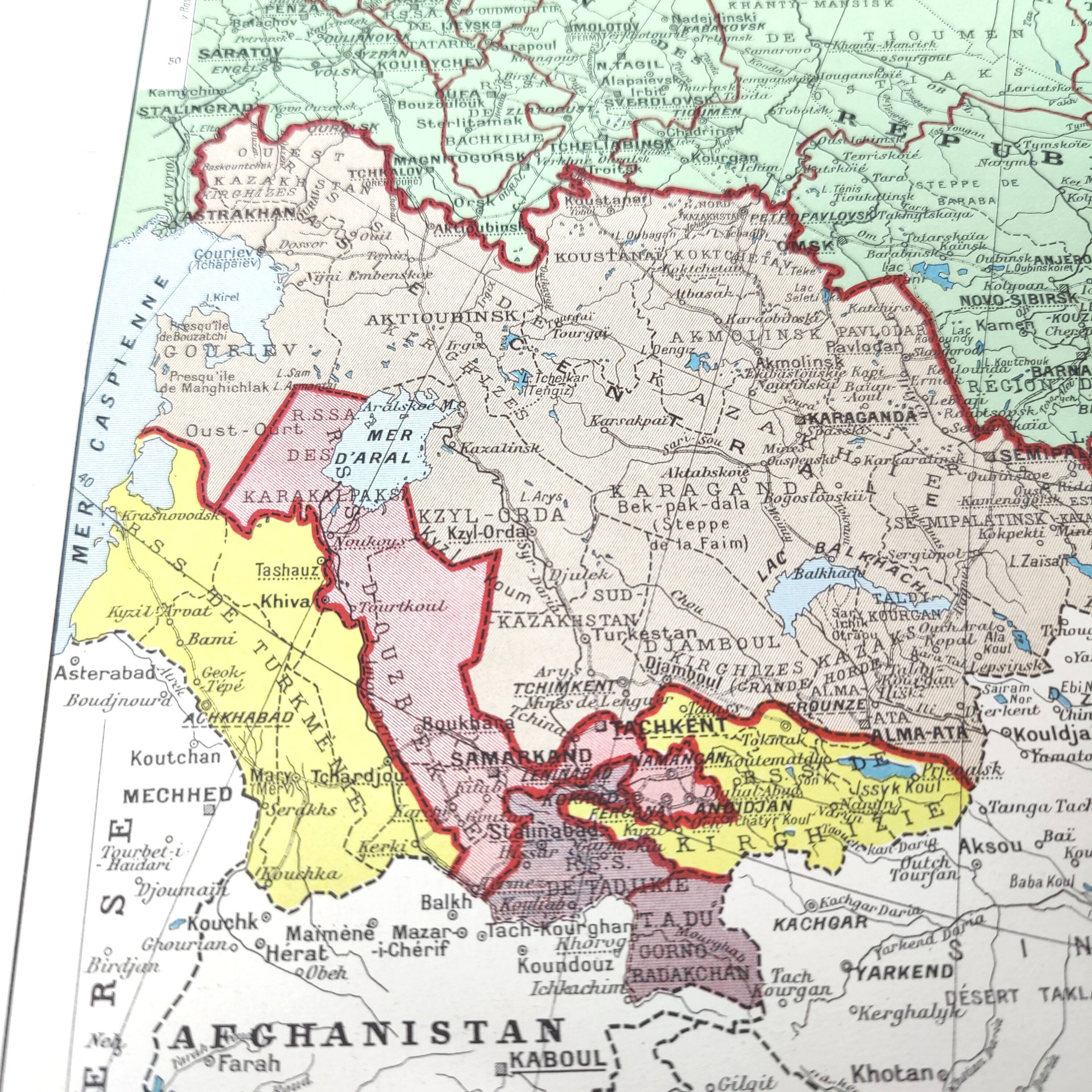 Vintage map Asia USSR Japan 43x43cm from 1950