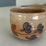 Set of 2 large vintage stoneware mugs from Atelier du Marais – Flower mugs