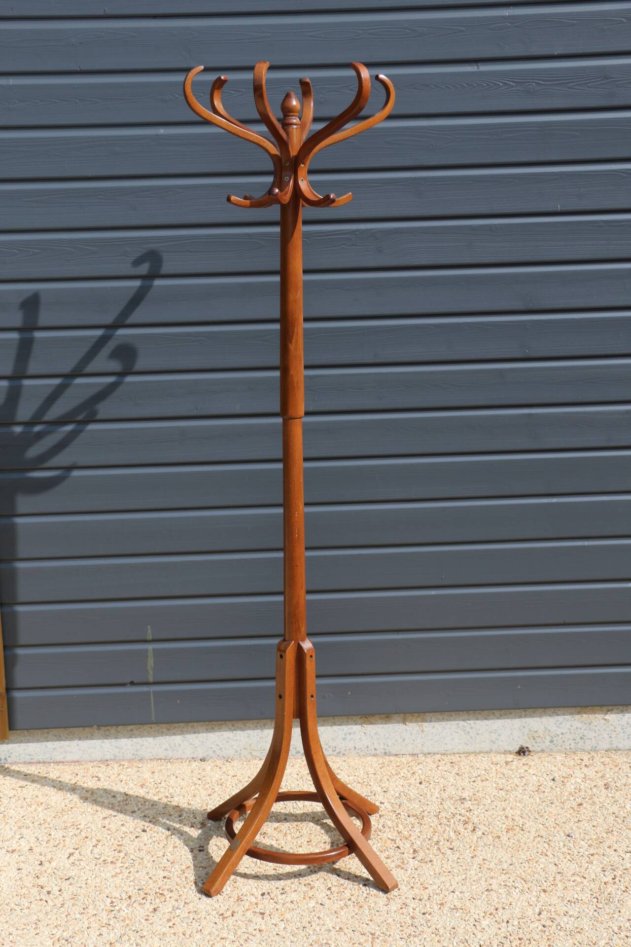 Baumann parrot coat rack in beech