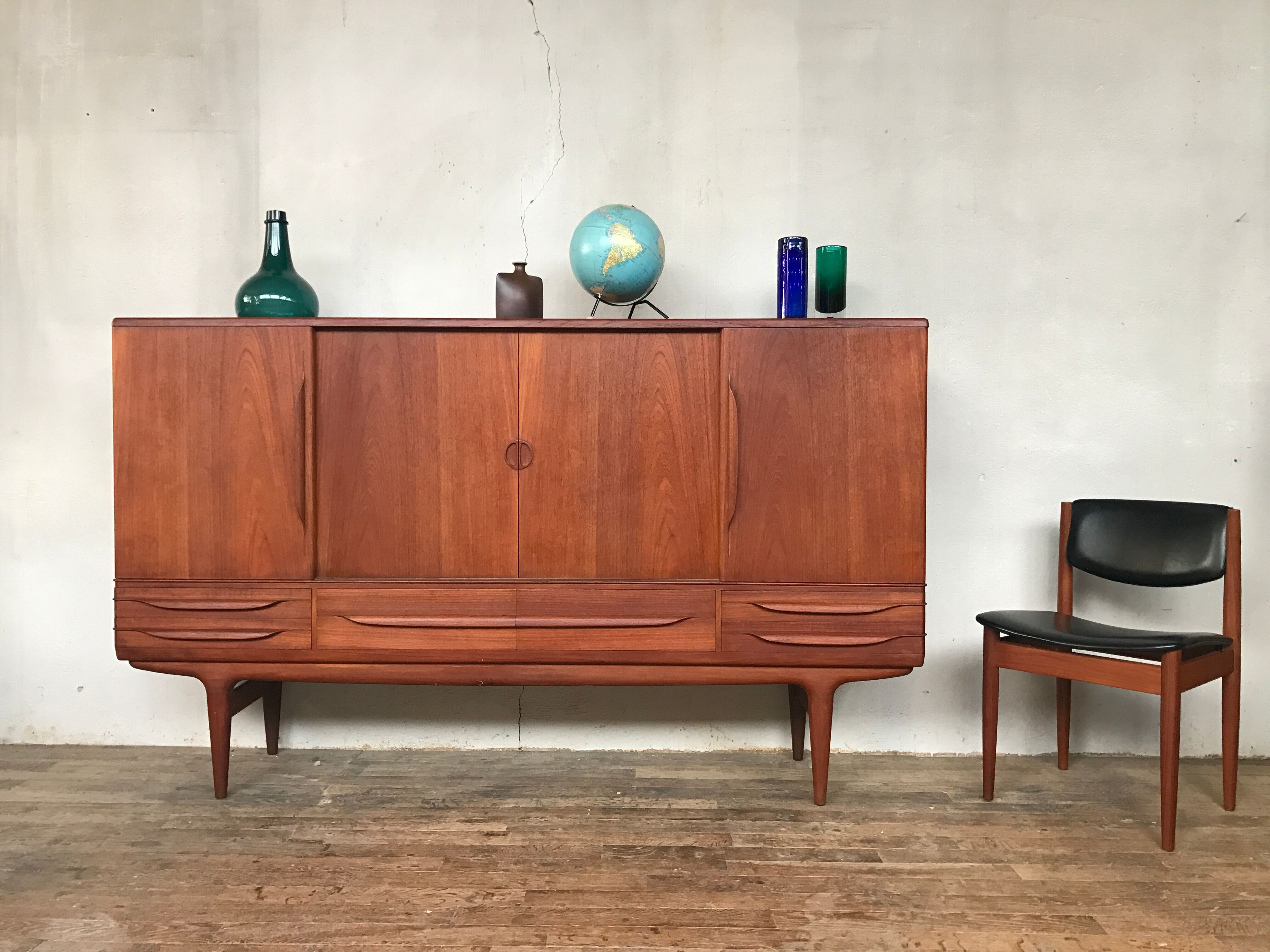 Buffet um14 Johannes Andersen Scandinavian teak