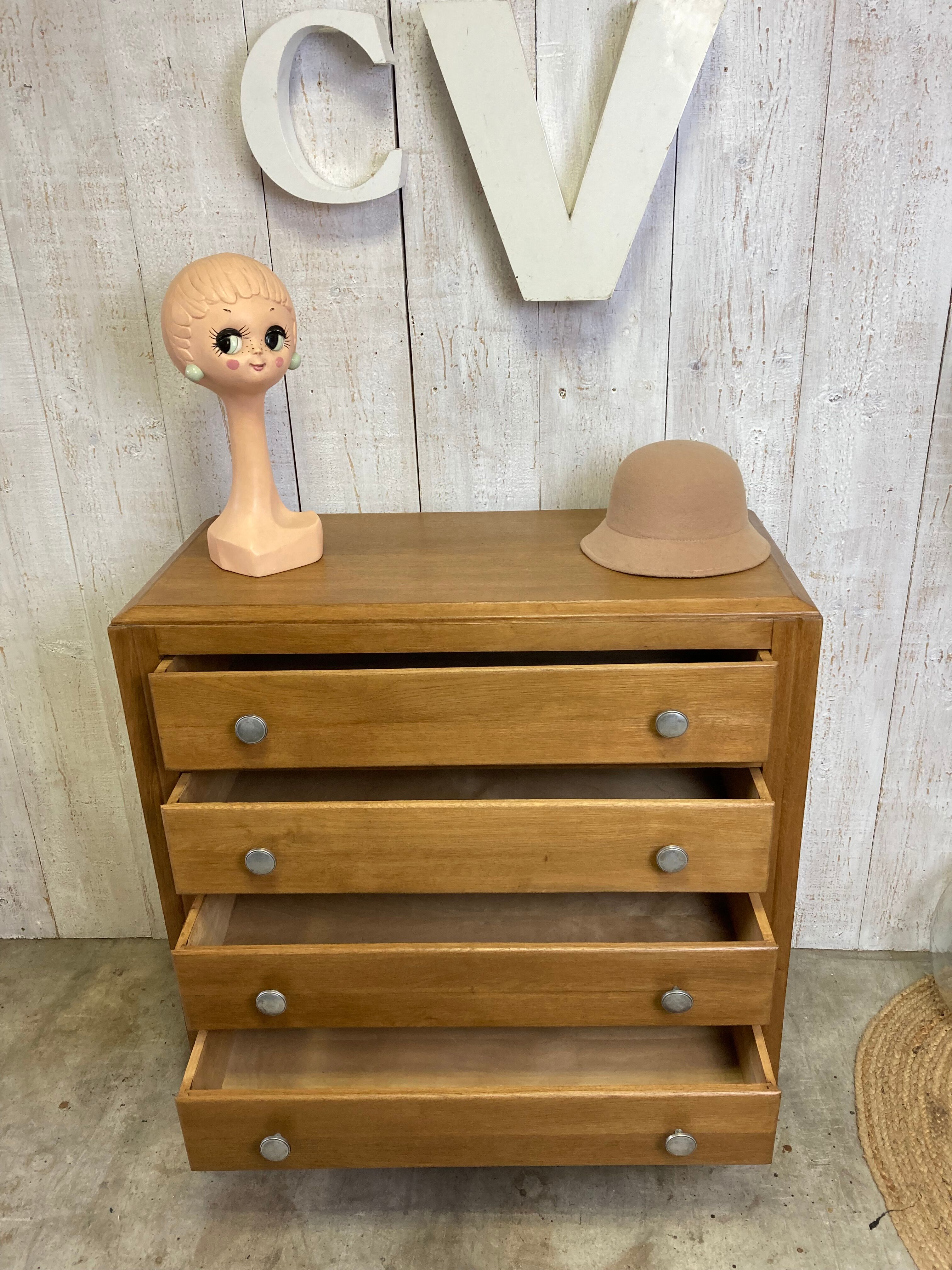 Commode vintage