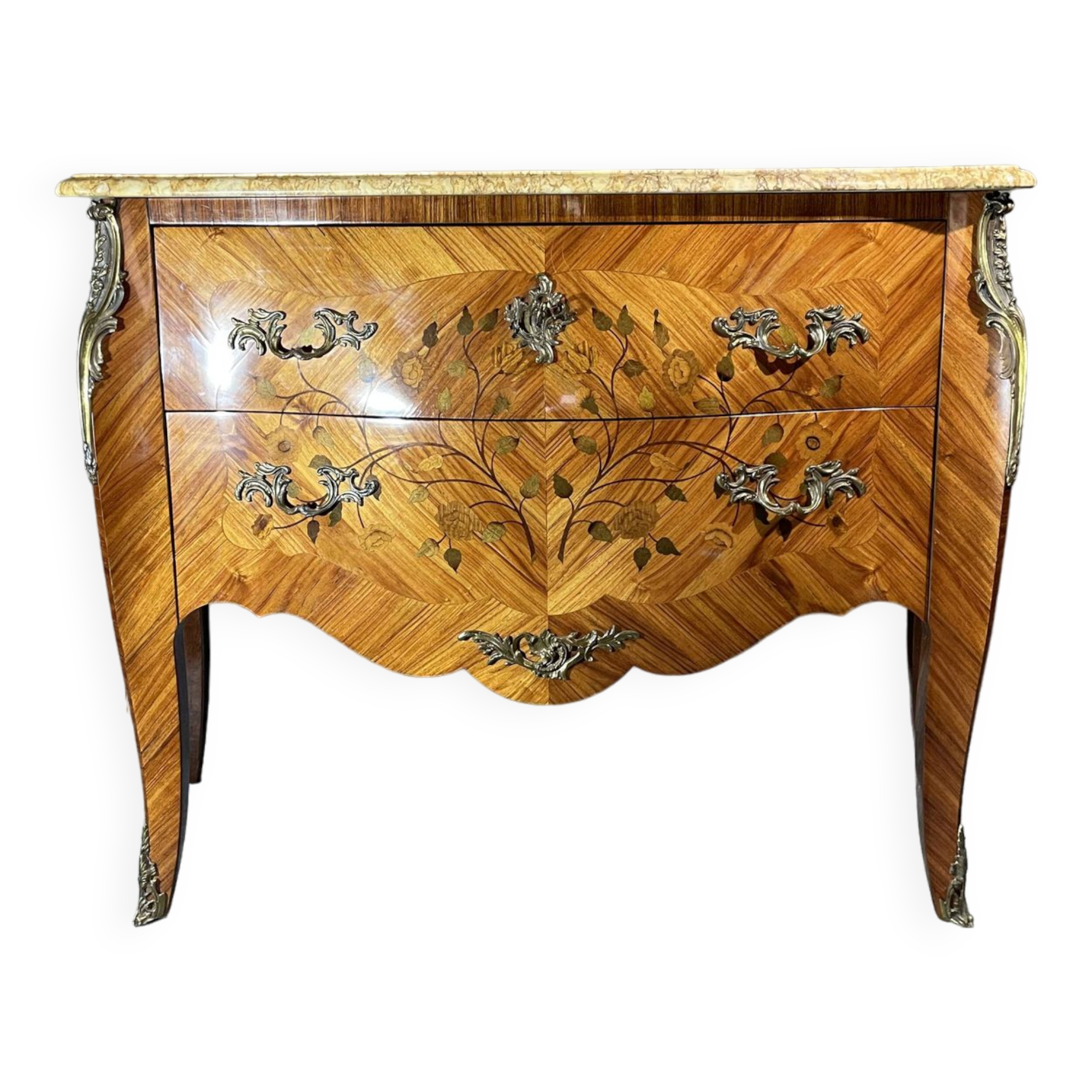 Commode de style Louis XV