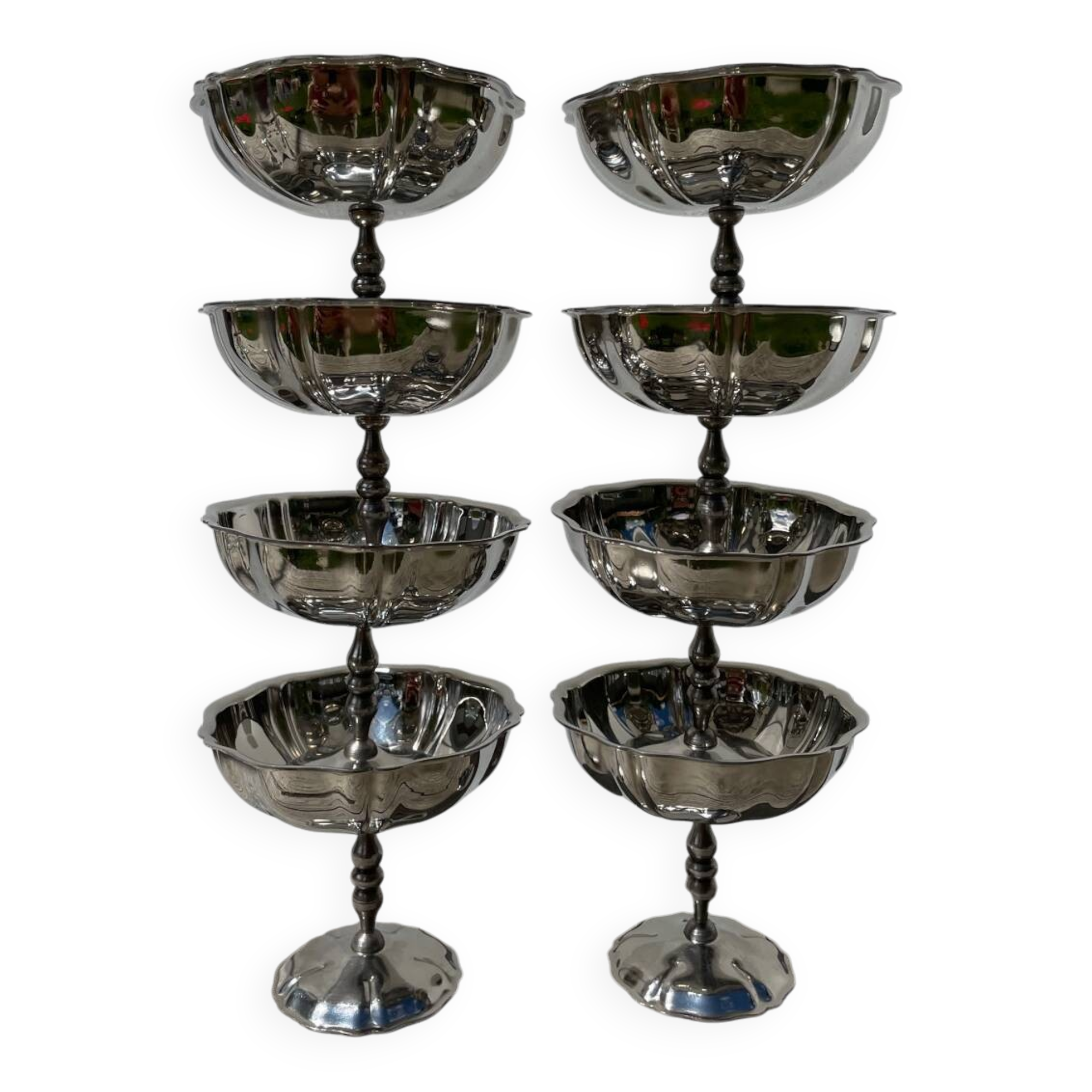 8 coupes en métal argenté 1970