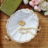 Empty porcelain pocket shell shape
