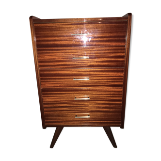 Dresser 1960