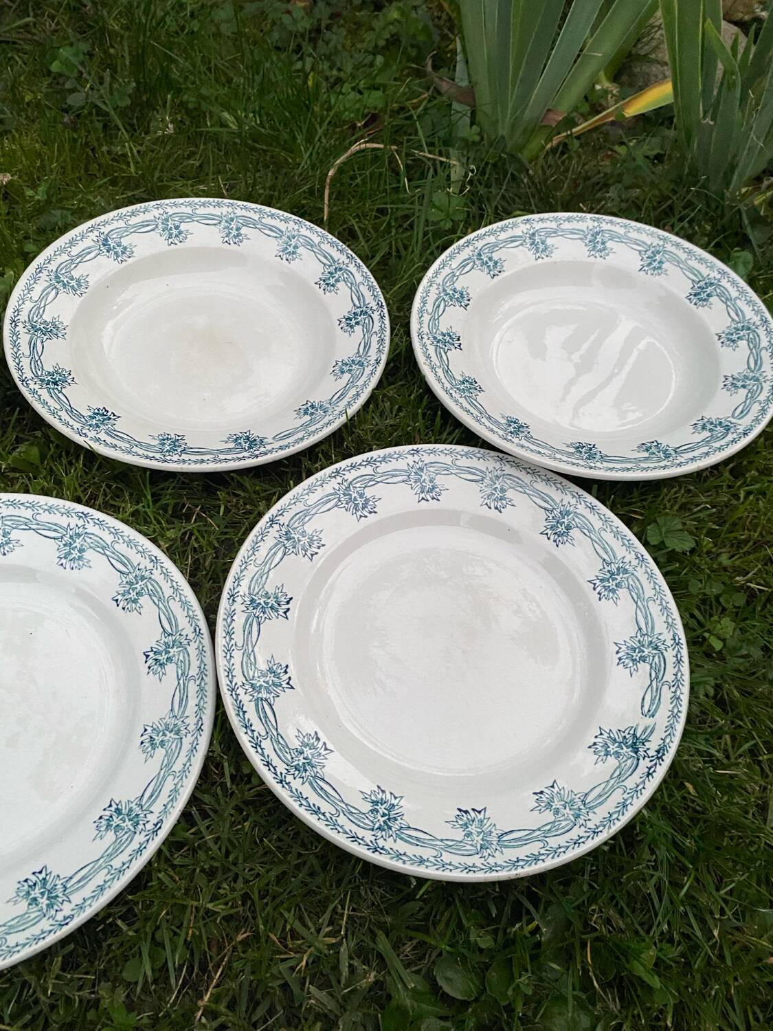 Lots assiettes vintage modèle St Amand 4008