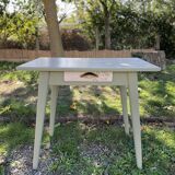 Table Vert de Gris