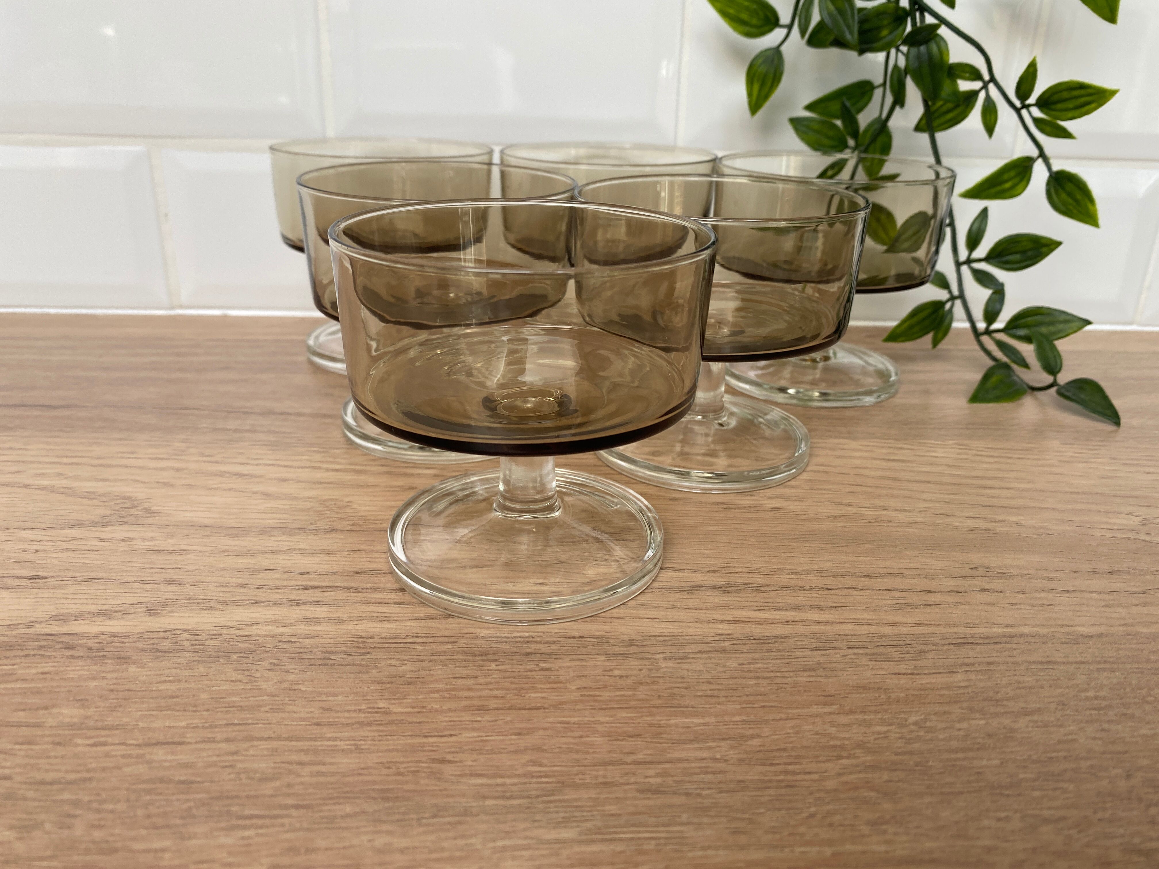 Set of 6 Luminarc champagne glasses