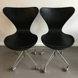 3117  chairs by Arne Jacobsen for Fritz Hansen