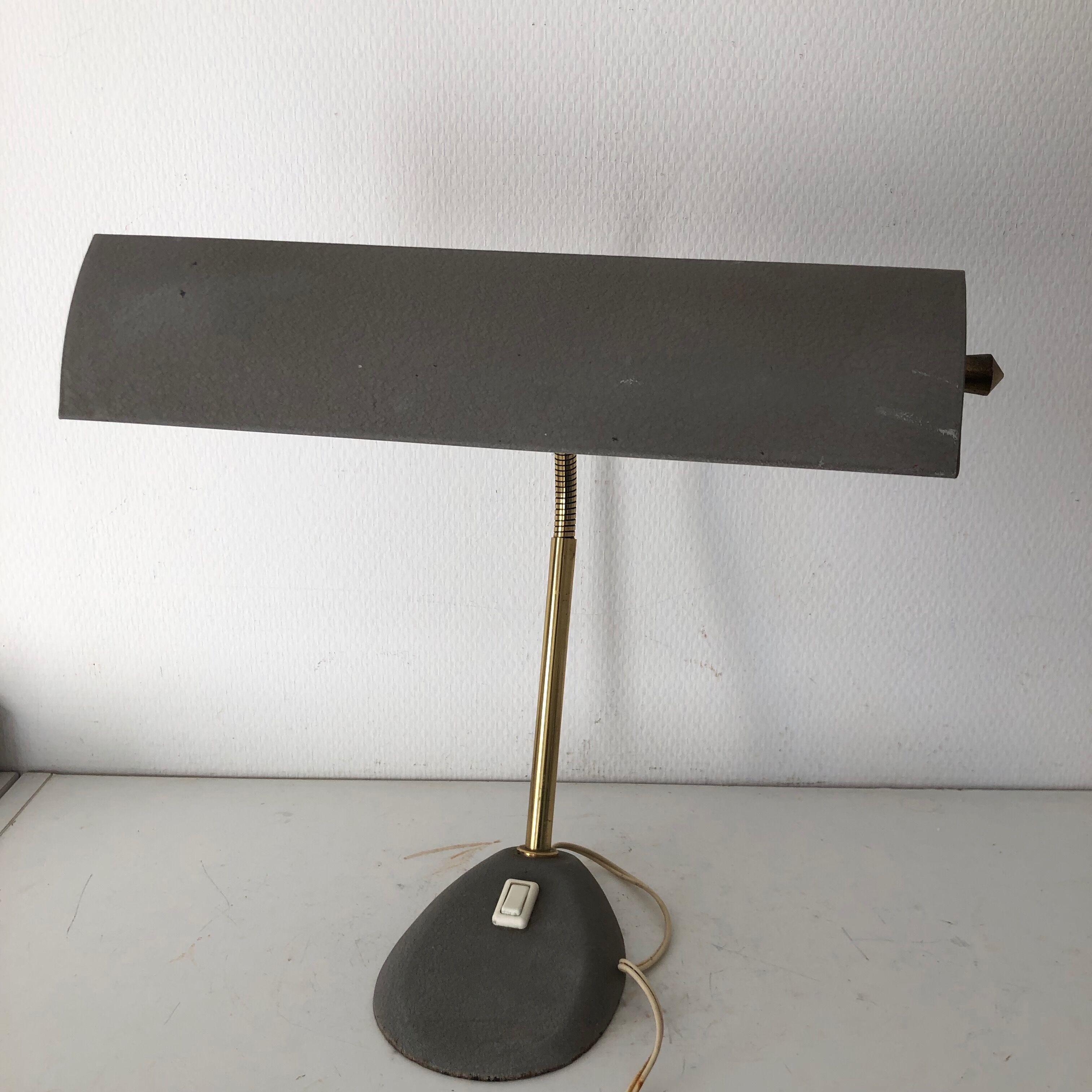 Vintage 1960 40cm grey cement Aluminor banker lamp