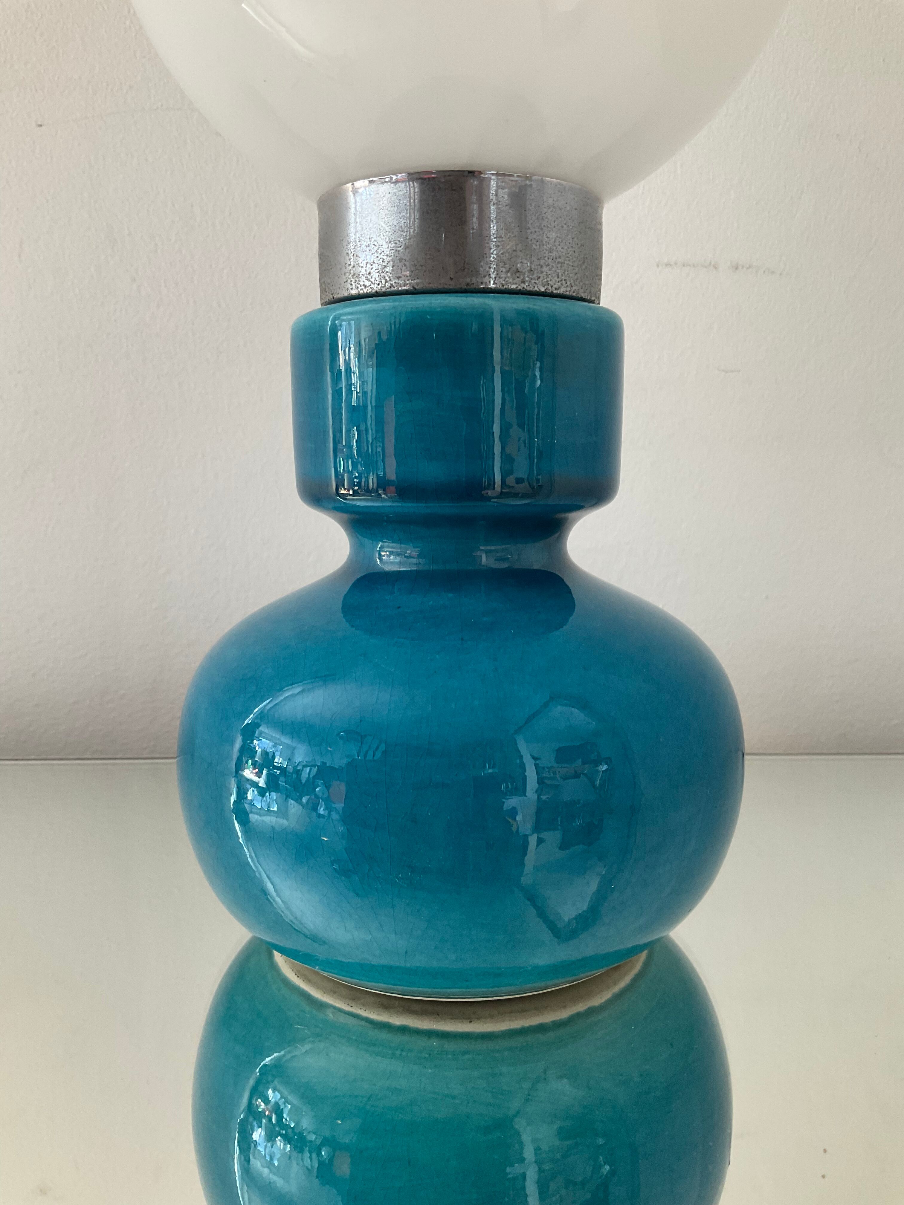 Vintage lamp of the 70s in ceramic and opaline