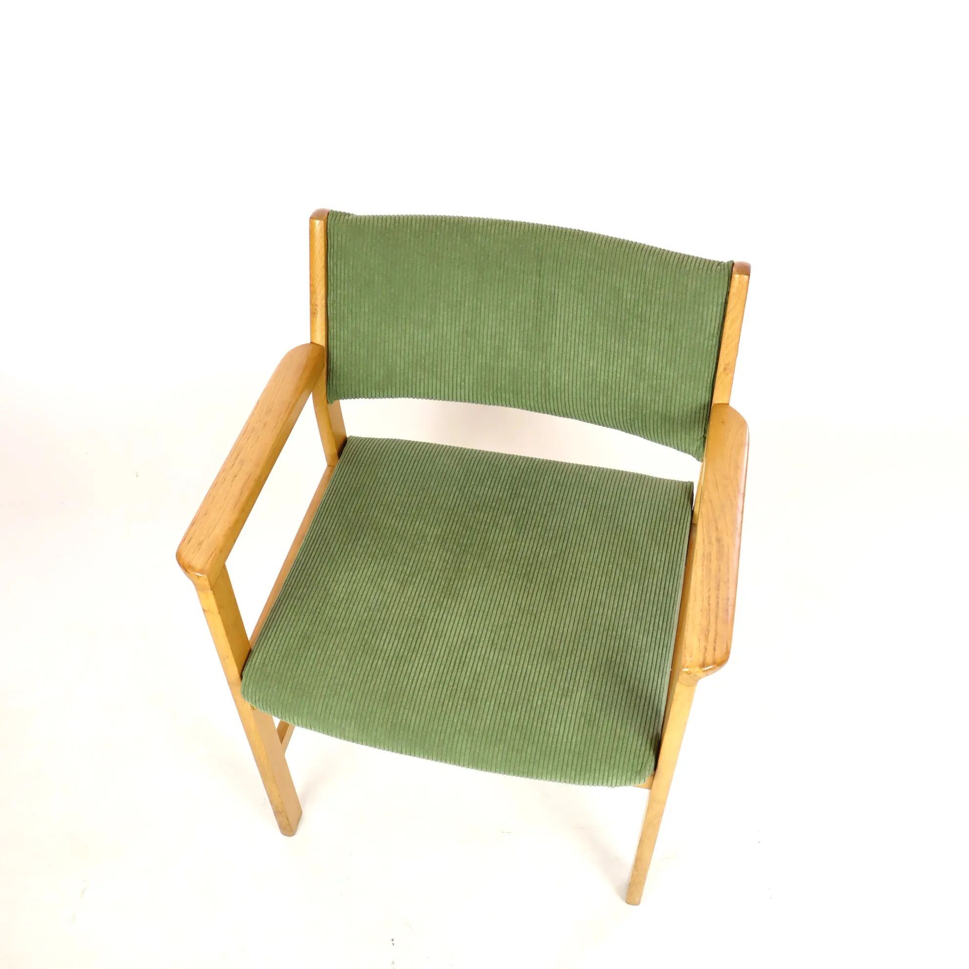 Fauteuil en chêne et velours années 60