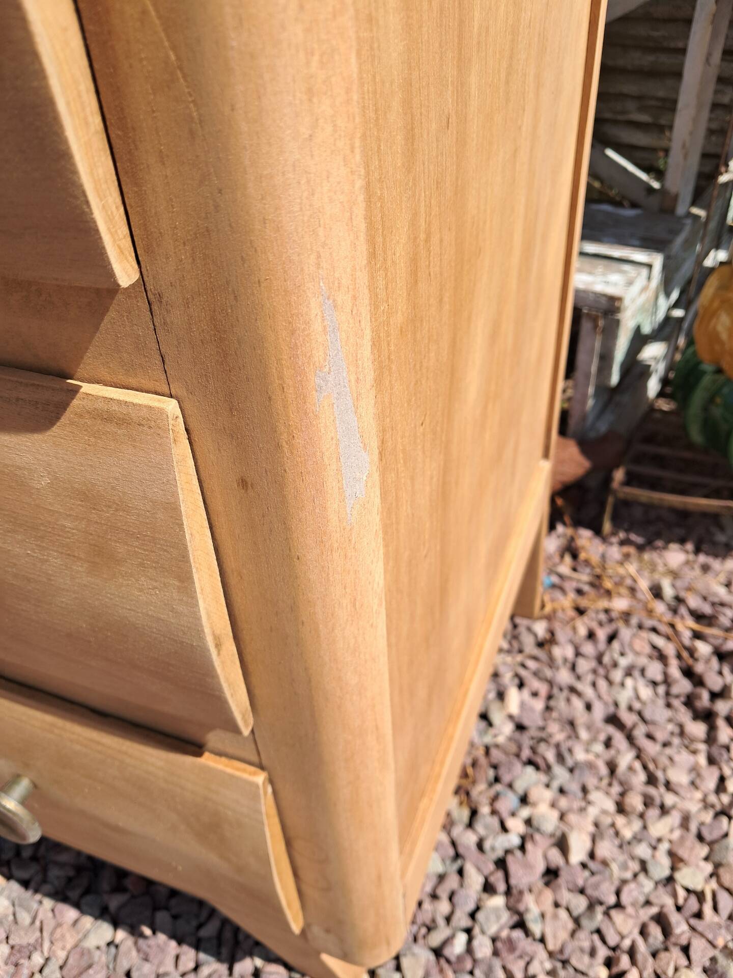 Chest of drawers