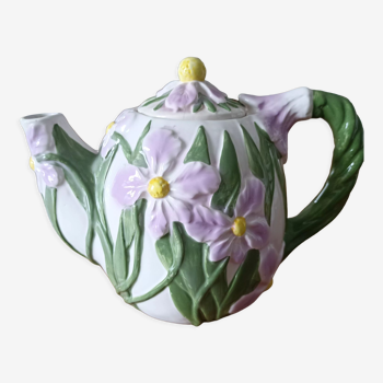 Slurry tea decoration floral violets