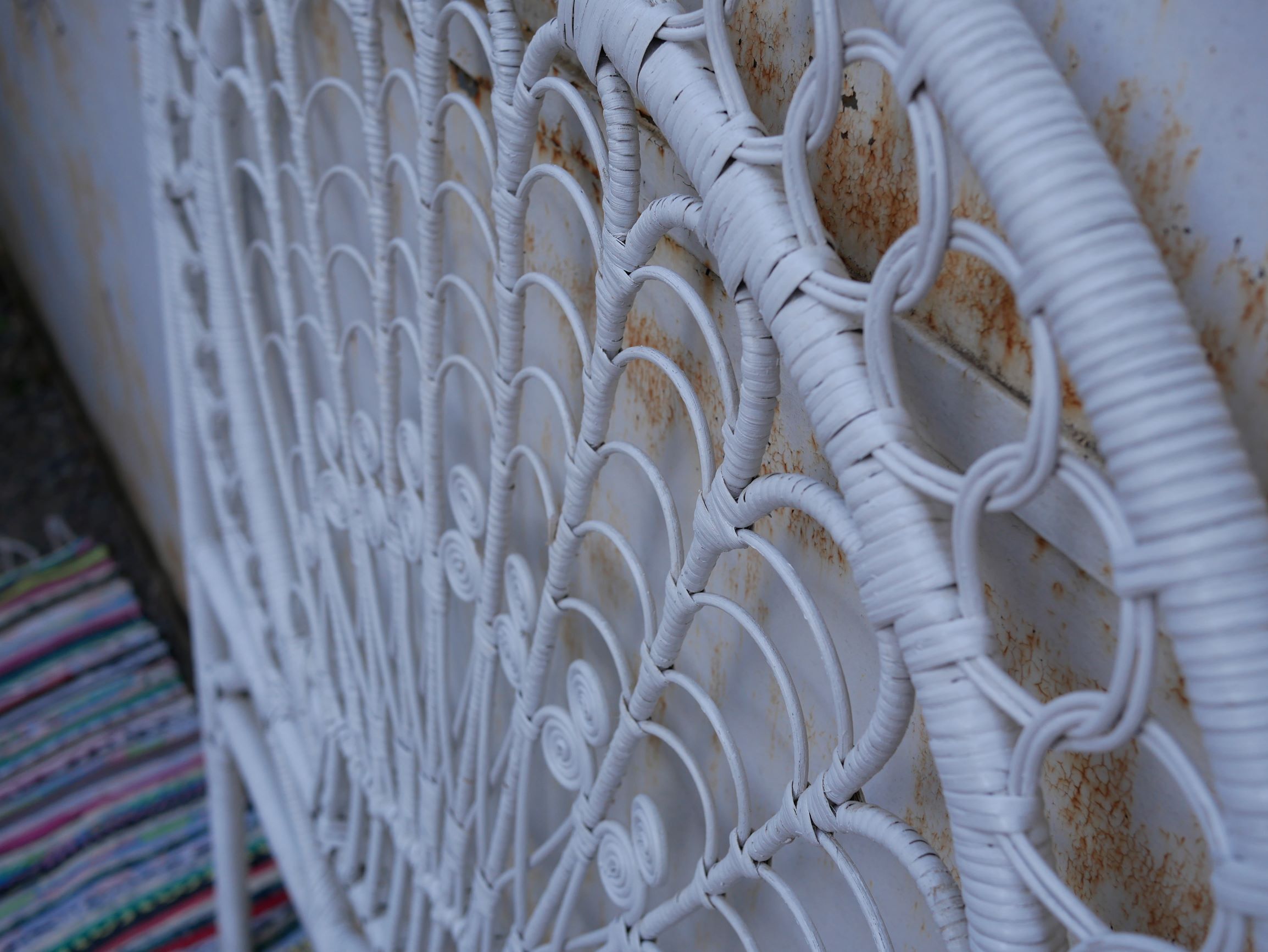 Headboard rattan "peacock".