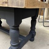 Table basse en bois peint