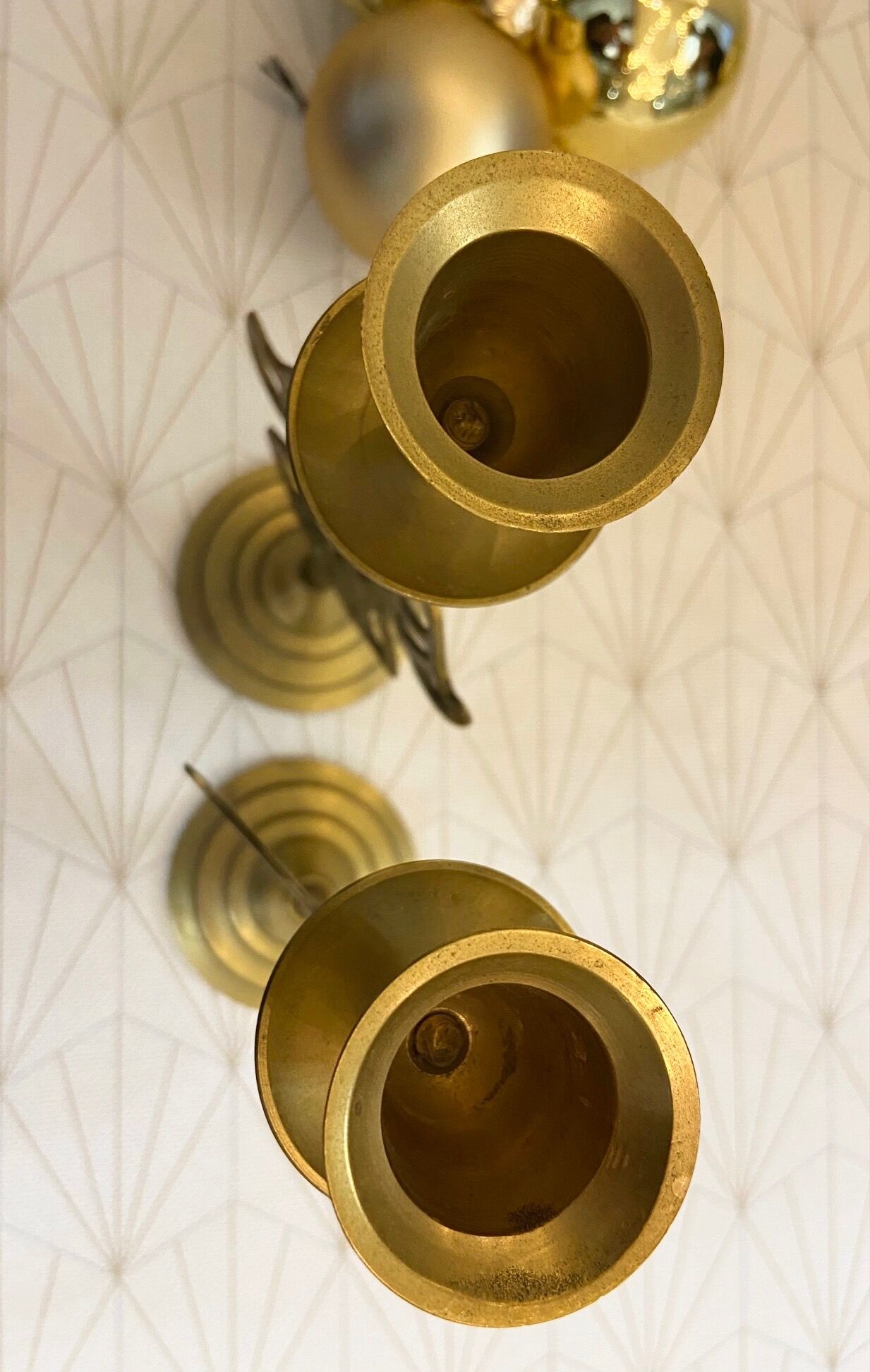 Lot 2 golden candle holders