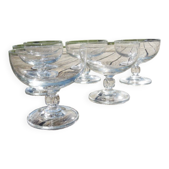 6 Anciennes Coupes à Champagne en Verre  au Design Epuré