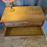 Oak chest of drawers