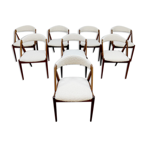 Lot de 8 chaises de salle