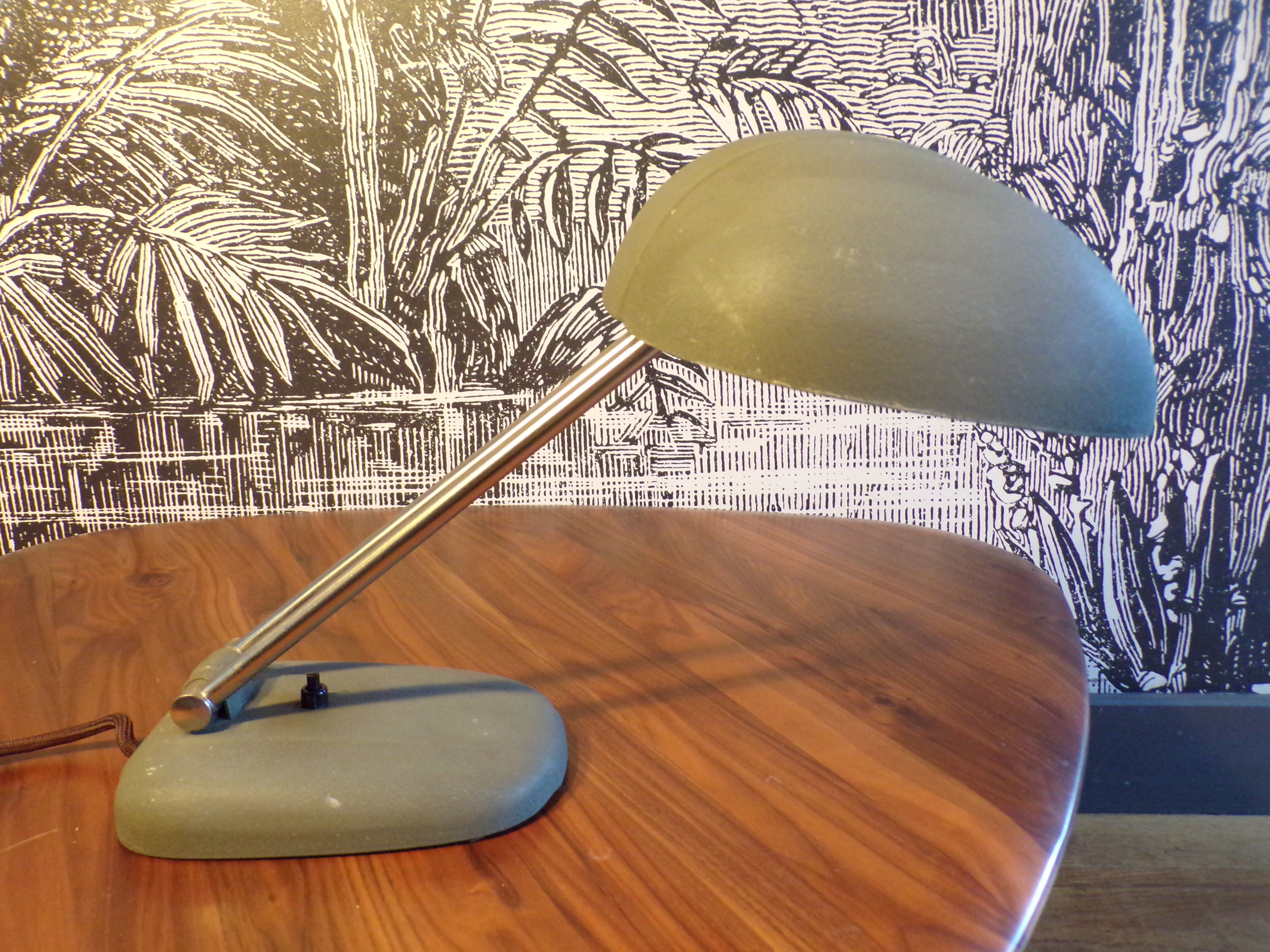 1930 lamp by Siegfried Giedion for Bag Turgi