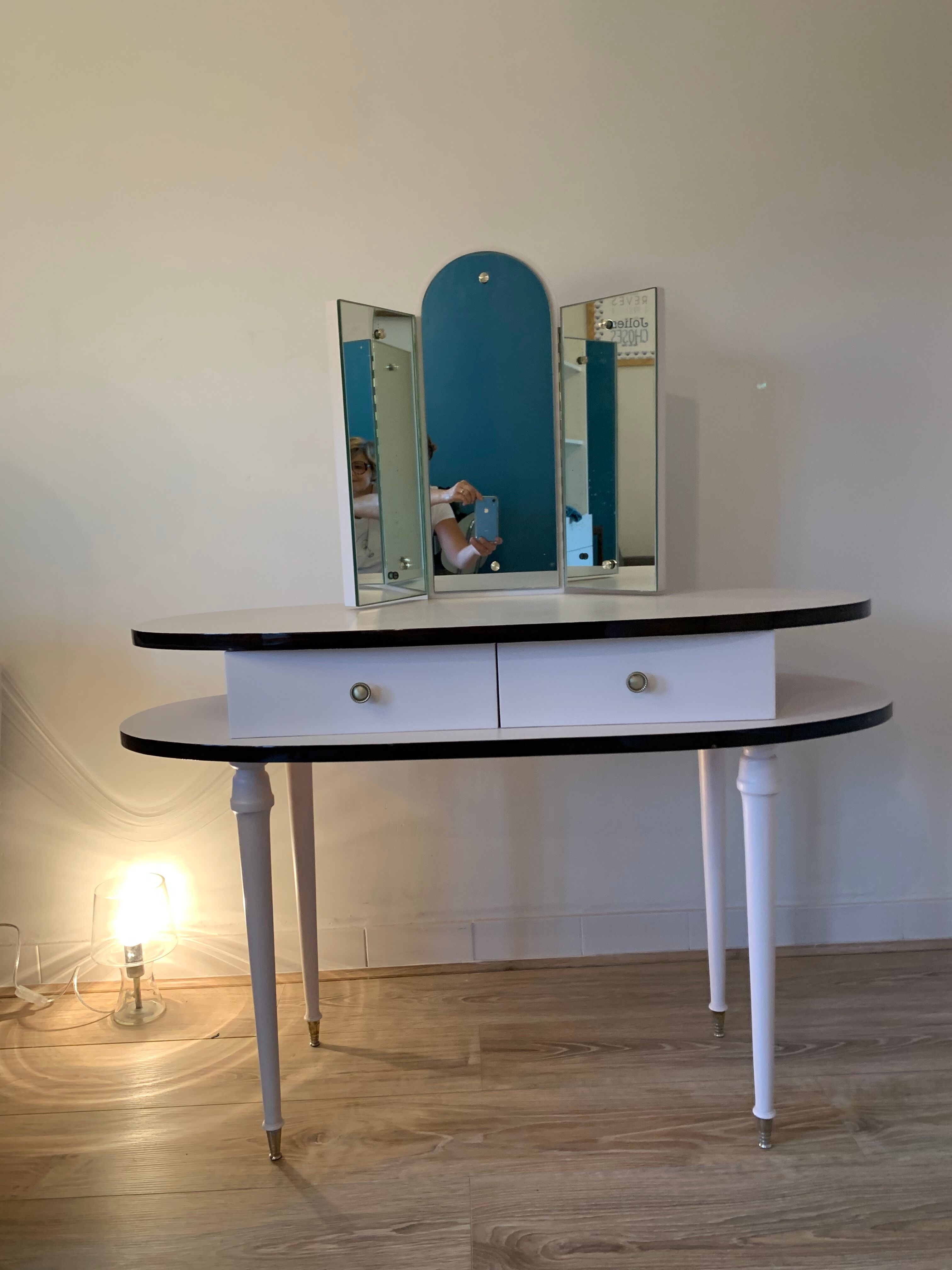 Vintage dressing table