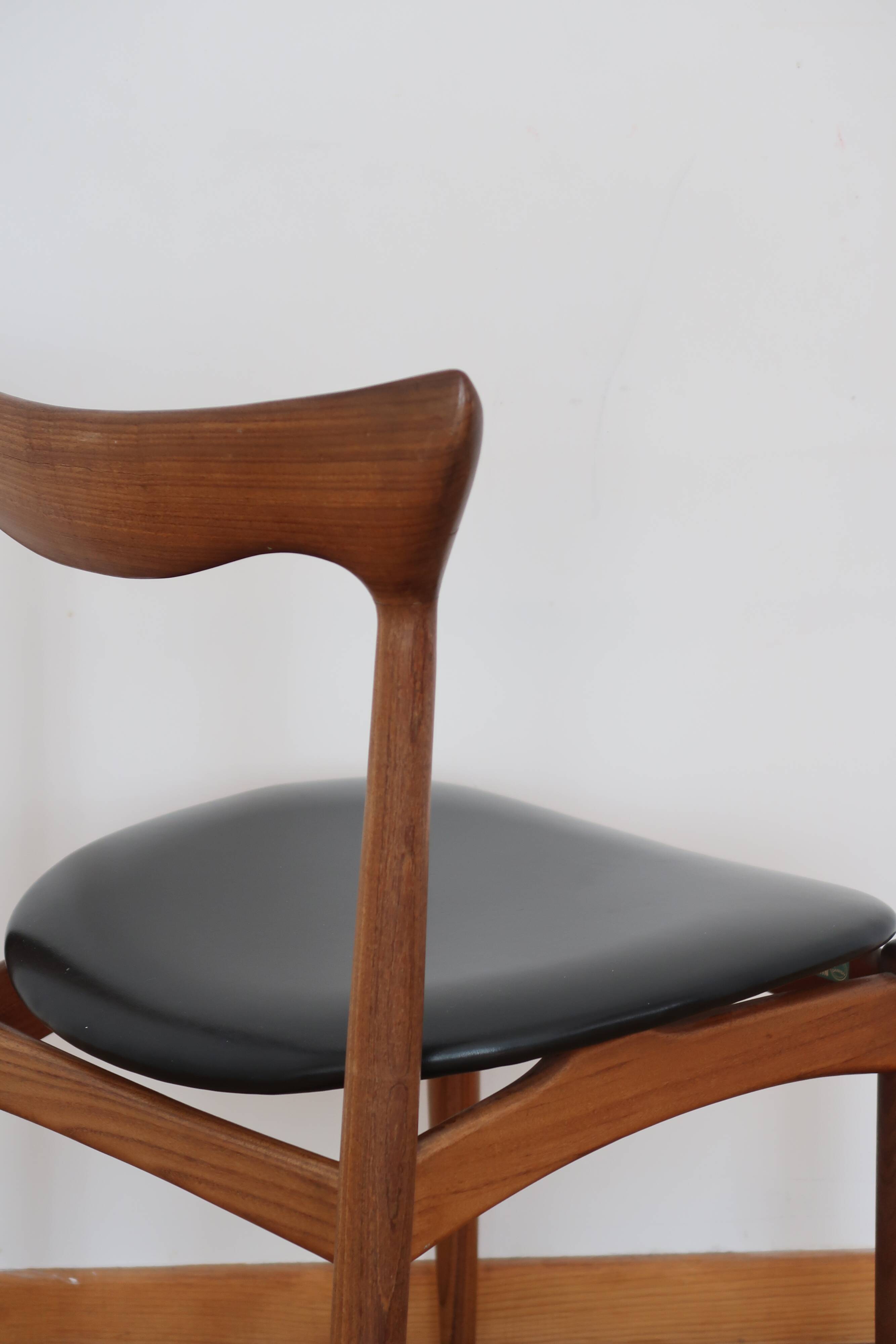 6 chairs skaï teck Bramin made in Denmark