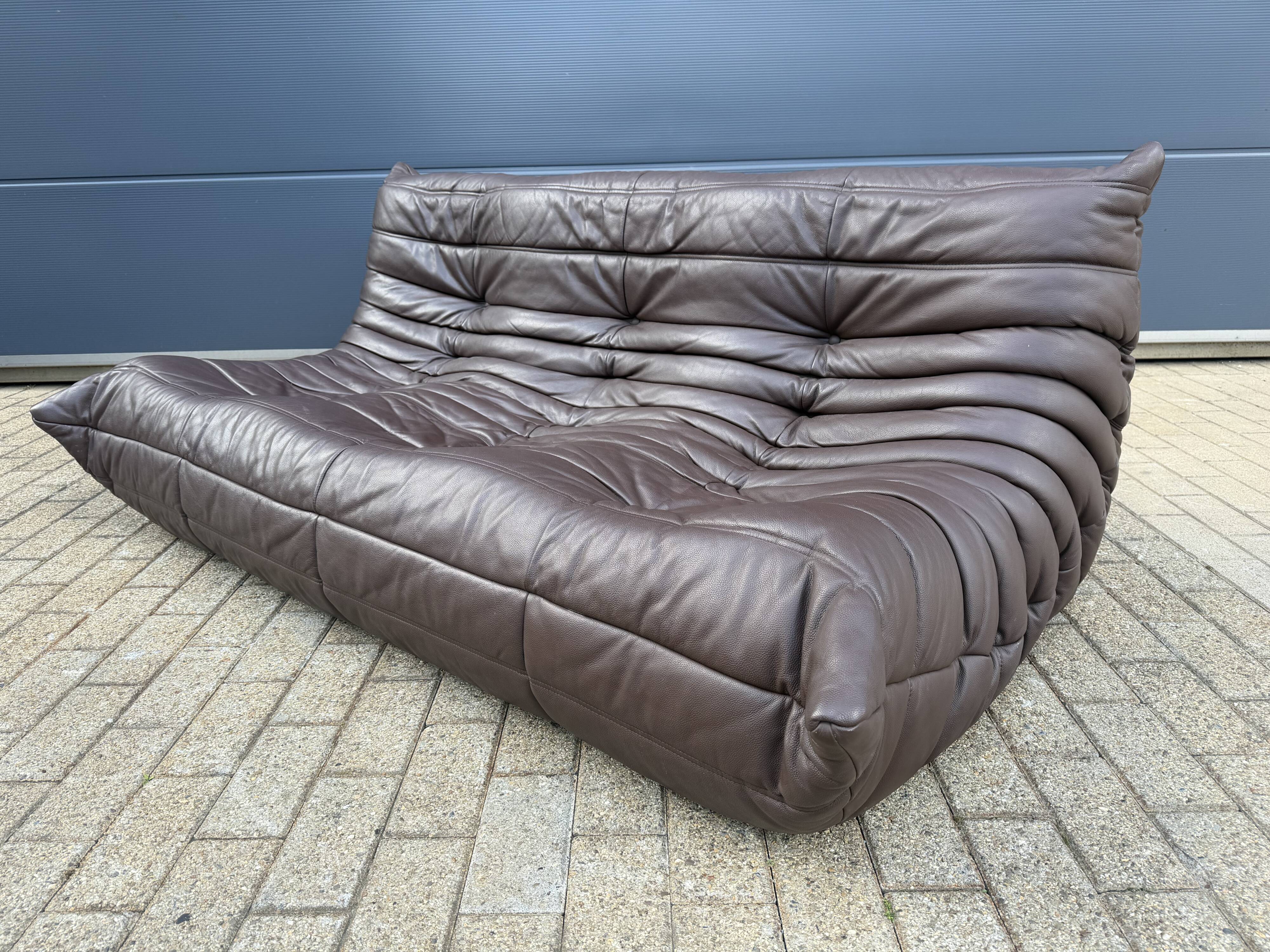 100% authentic Ligne Roset Togo 3-seater in chocolate brown original leather.