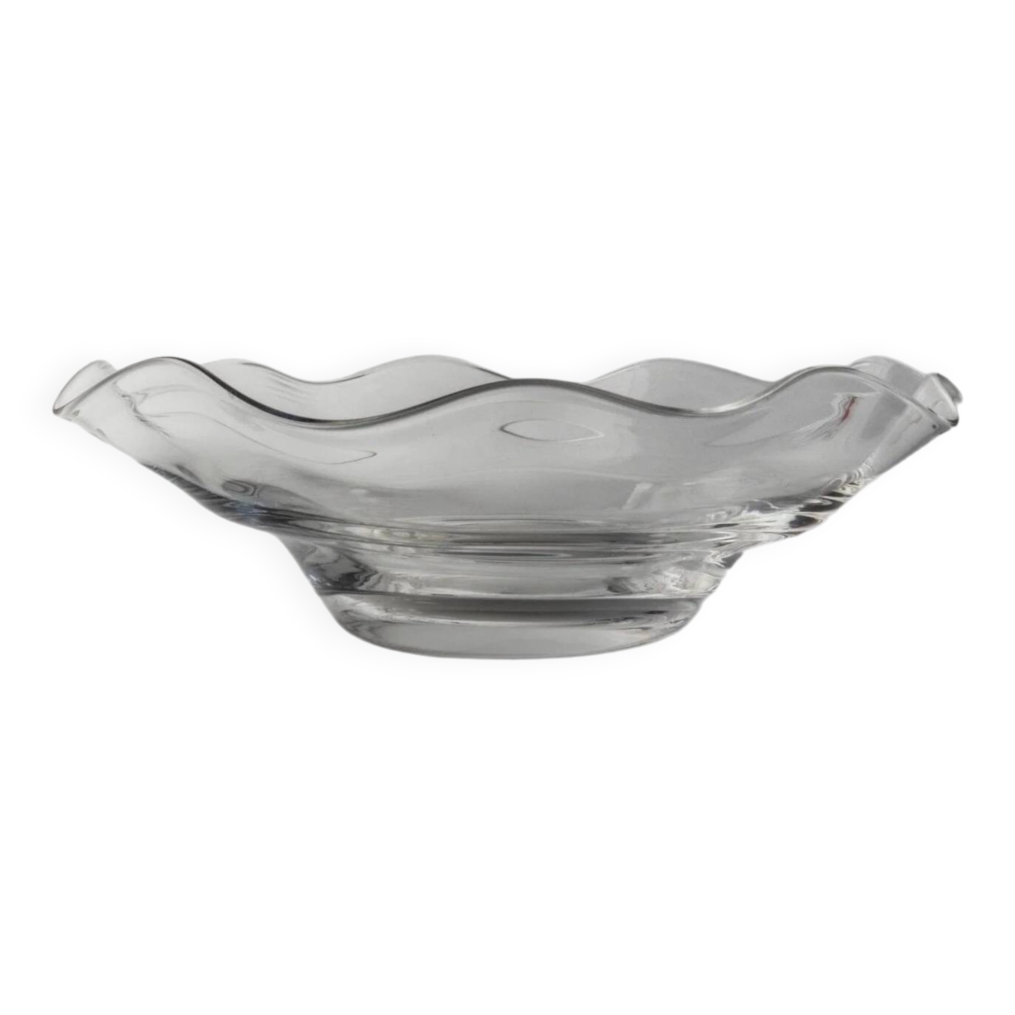Immense bol en verre transparent de 16,5 pouces par Laica Cristalleria – Centre de table à bord ondulé, Italie, années 1990.