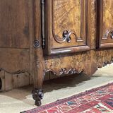 Bressane wardrobe of Louis XV period in walnut and walnut magnifying glass 18th